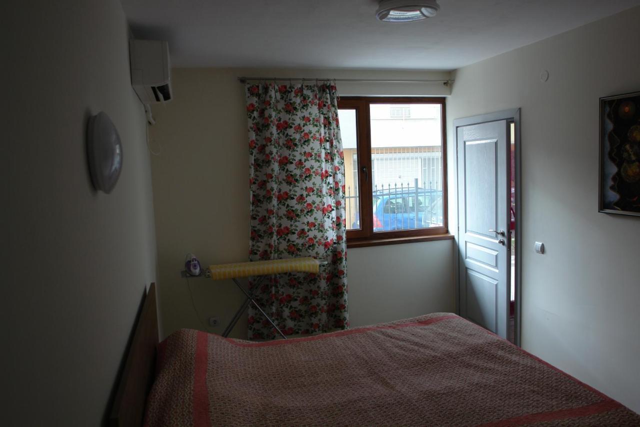 Appartment Lazur Burgas ภายนอก รูปภาพ